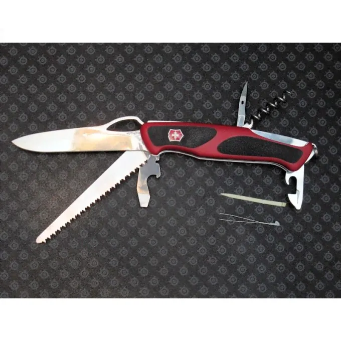 Нож VICTORINOX RANGERGRIP 79 ONE HAND 0.9563.MC