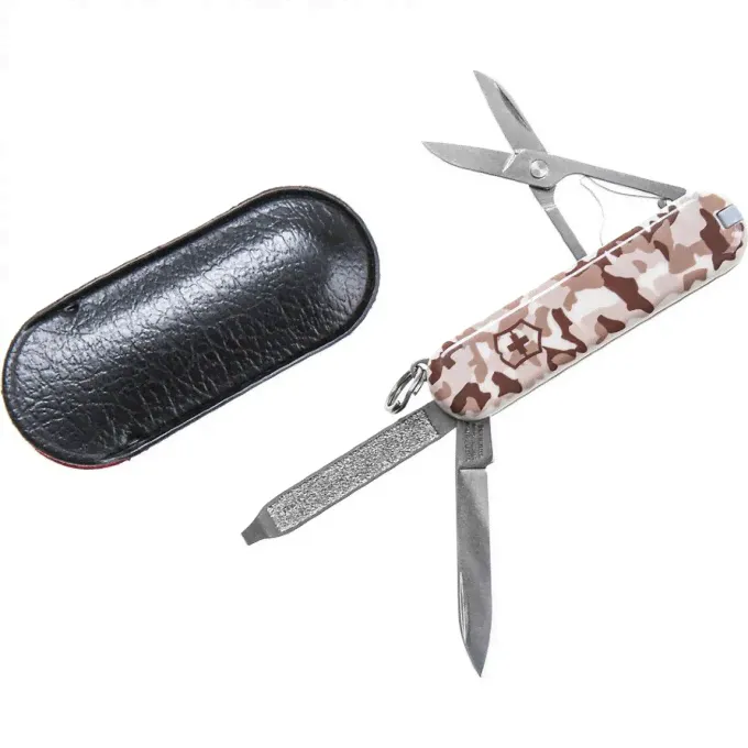 Нож-брелок VICTORINOX CLASSIC 0.6223.941-1