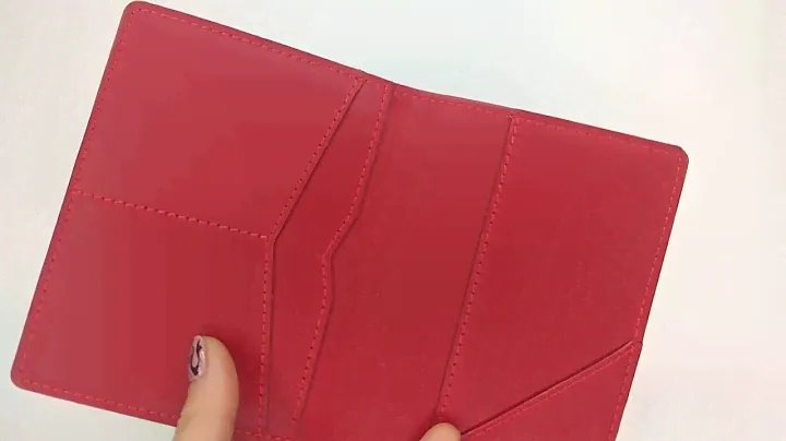 Обложка для паспорта с RFID защитой красная Locker Pas Red