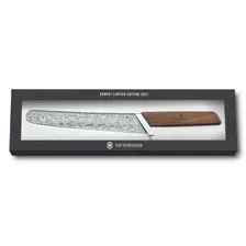 Нож для хлеба Victorinox Damast LE, сталь дамаск, рукоять ореховое дерево