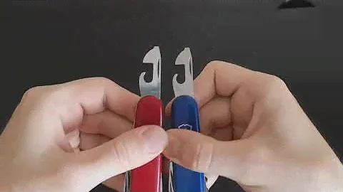 Victorinox Spartan 1977 vs Victorinox Spartan 2010. Битва Спартанцев!!!