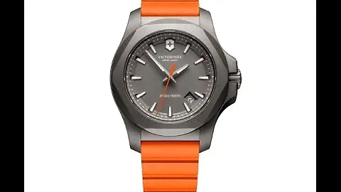 Victorinox Swiss Army Titanium INOX: Lightweight and colorful