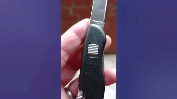 Victorinox Picknicker EDC Knife