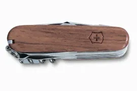 Нож Victorinox SwissChamp 81, 1.6795.XAVT, 91 мм, красный.