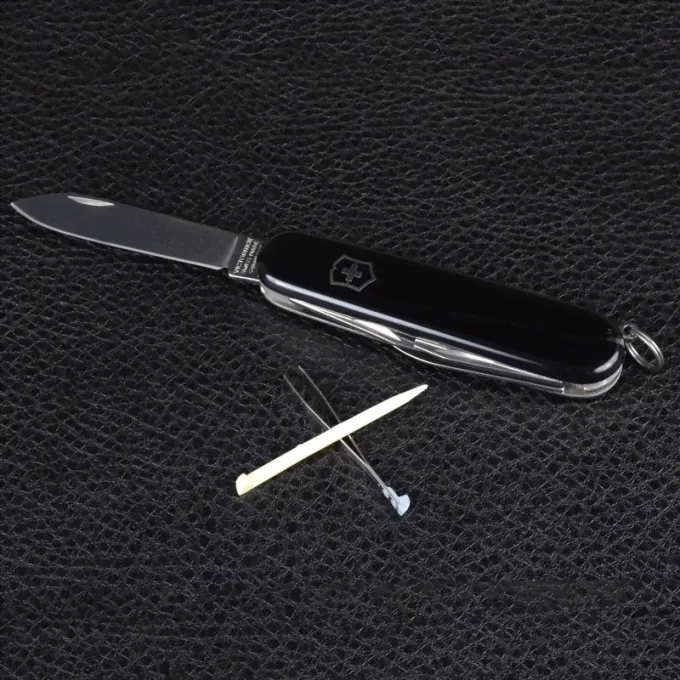 Нож VICTORINOX SPARTAN 1.3603.3-3