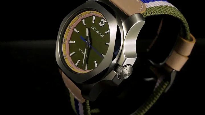 Наручные часы Victorinox 241809 из коллекции "I.N.O.X. V"