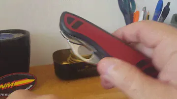 38. Victorinox Forester y Victorinox Forester One Hand