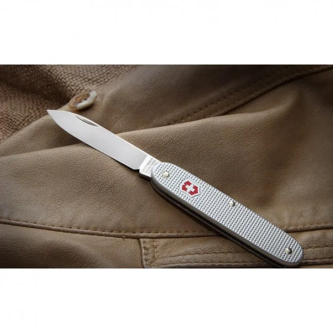 Нож VICTORINOX PIONEER ALOX SOLO 0.8000.26-3