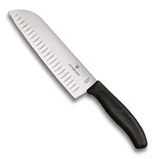Черный нож Santoku с рифленым лезвием 17 см в картонном блистере Victorinox 6.8523.17B