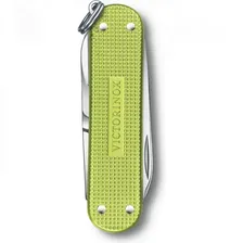 Нож-брелок VICTORINOX CLASSIC ALOX SD 0.6221.241G