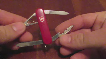 Victorinox Midnite Manager- The Best Keychain Multitool?