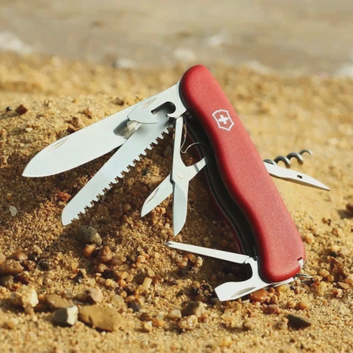 Нож VICTORINOX OUTRIDER 0.9023-4