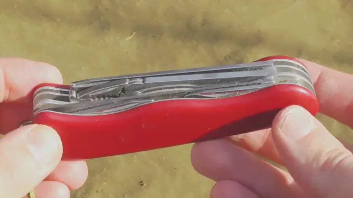 Швейцарский нож Victorinox Atlas детальный обзор и мнение владельца