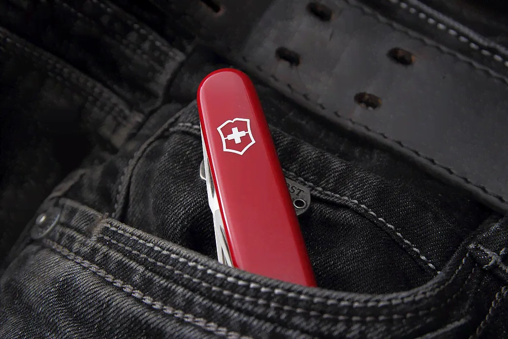 Складной нож Victorinox 0.2503-0