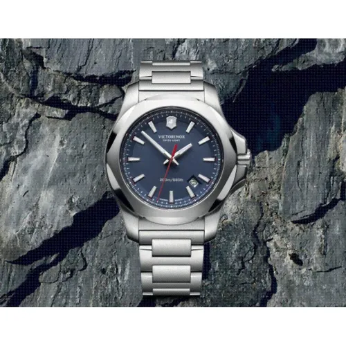 Victorinox Swiss Army I.N.O.X. 241724.1-1