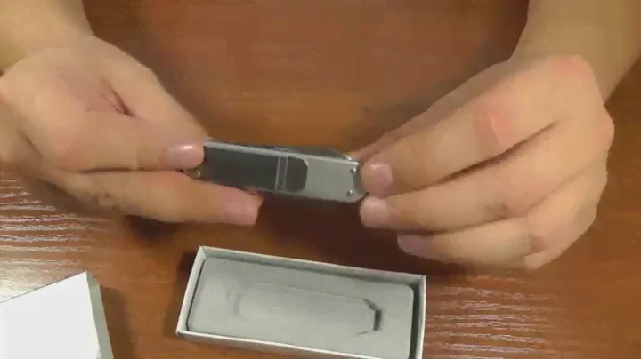 Нож Victorinox Money Clip Alox. Маникюрный набор для денег.