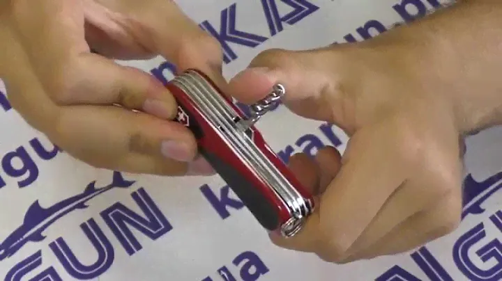 Карманный перочинный нож Victorinox Evo Grip S17