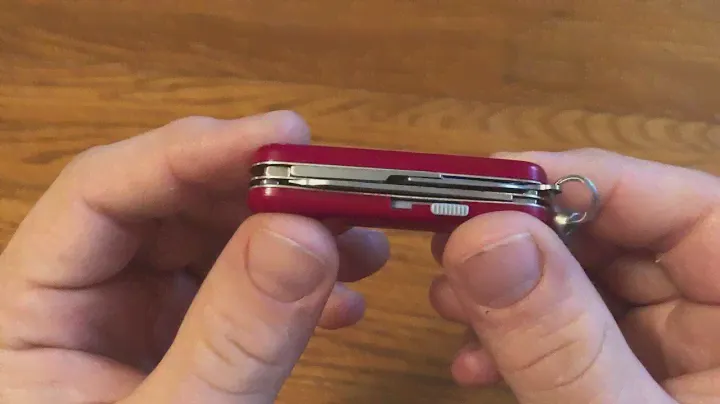 1 Minute Overview: Victorinox Midnite Manager