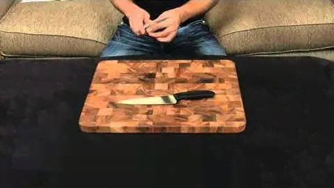 Global vs Victorinox Fibrox — Carving Knife.