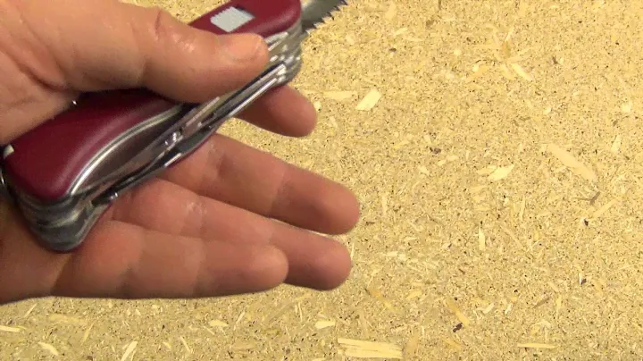 Victorinox Workchamp Swiss Army Knife Review