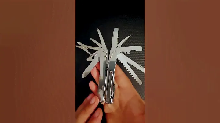 Victorinox Swiss Tool Spirit Clip #survivalknife