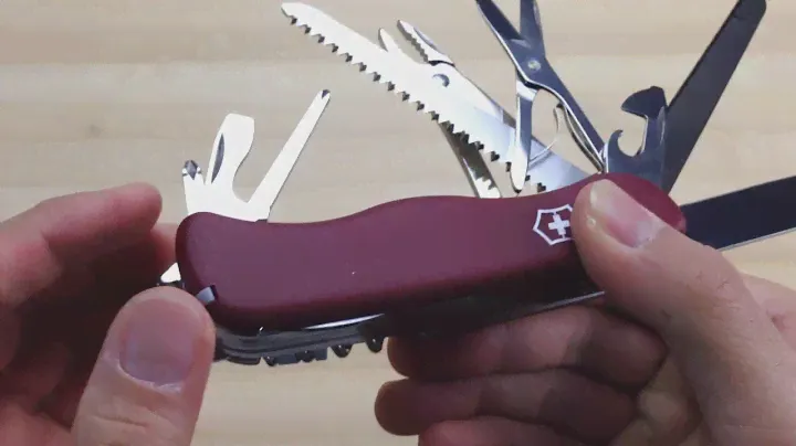 Victorinox 0.9064 WorkChamp