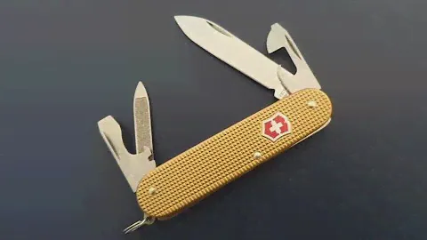 Victorinox Cadet +B Swiss Bianco Alox Swiss Army Knife