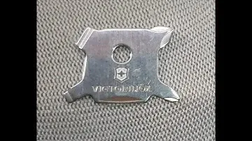 Микро Отвертка Victorinox Swissсard Quattro A.7235. Размер с монету, 4 отвертки в одной.