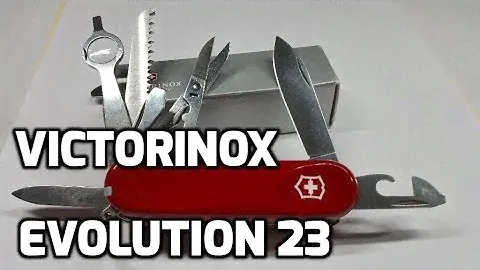 Victorinox Evolution 23 Swiss Army Knife Unboxing and Review (for EDC)