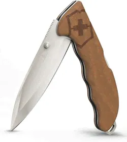 Нож перочинный Victorinox Evoke Wood (0.9415.D630) 136мм 4функц. дерево подар.коробка-0