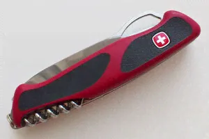 Нож складной "RangerGrip 55" Victorinox-3