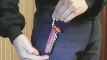 Литий 18650, чехлы, клипсы на victorinox, ложка, спальник, molle-прибамбас (распаковка мелочей)