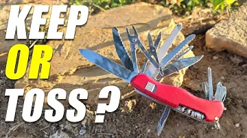 I tried the Victorinox Workchamp XL for a week, here's what I think about it.Better than the Surge?