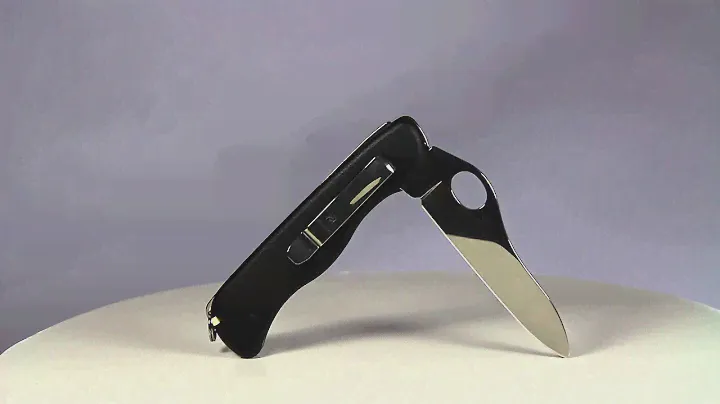 Victorinox Sentinel Clip One Hand black 0.8416.M3 хороший легкий городской нож на каждый день.