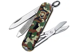 Нож-брелок Victorinox Classic 0.6223.94 (58 мм, камуфляжный)