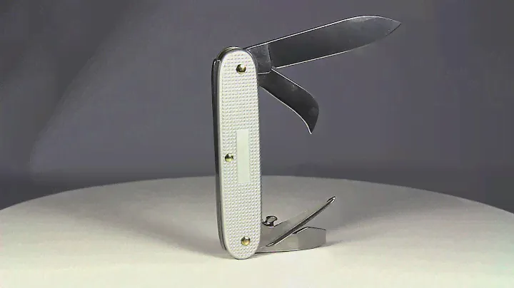 Knife Briceag Victorinox Pioneer Range Alox 0.8140.26 www.incort.ro