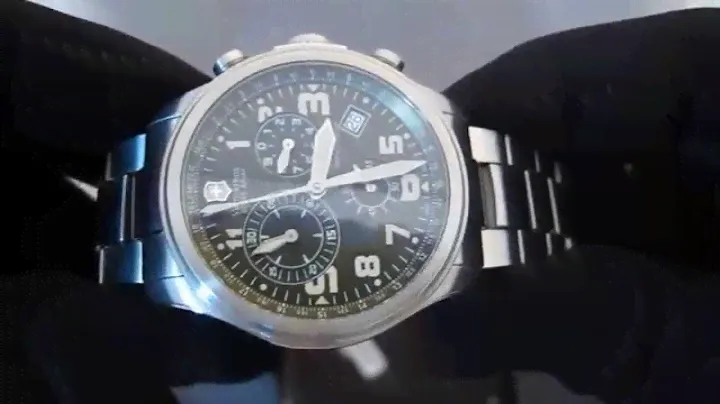 Обзор мужских наручных часов Victorinox Swiss Army Classic Infantry Vintage Chronograph 241288