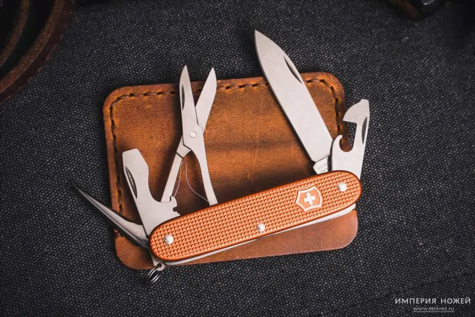 складной нож Pioneer X Alox Limited Edition 2021 – Victorinox